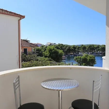 And By The Sea - 16536 Maison d'hôtes Trogir